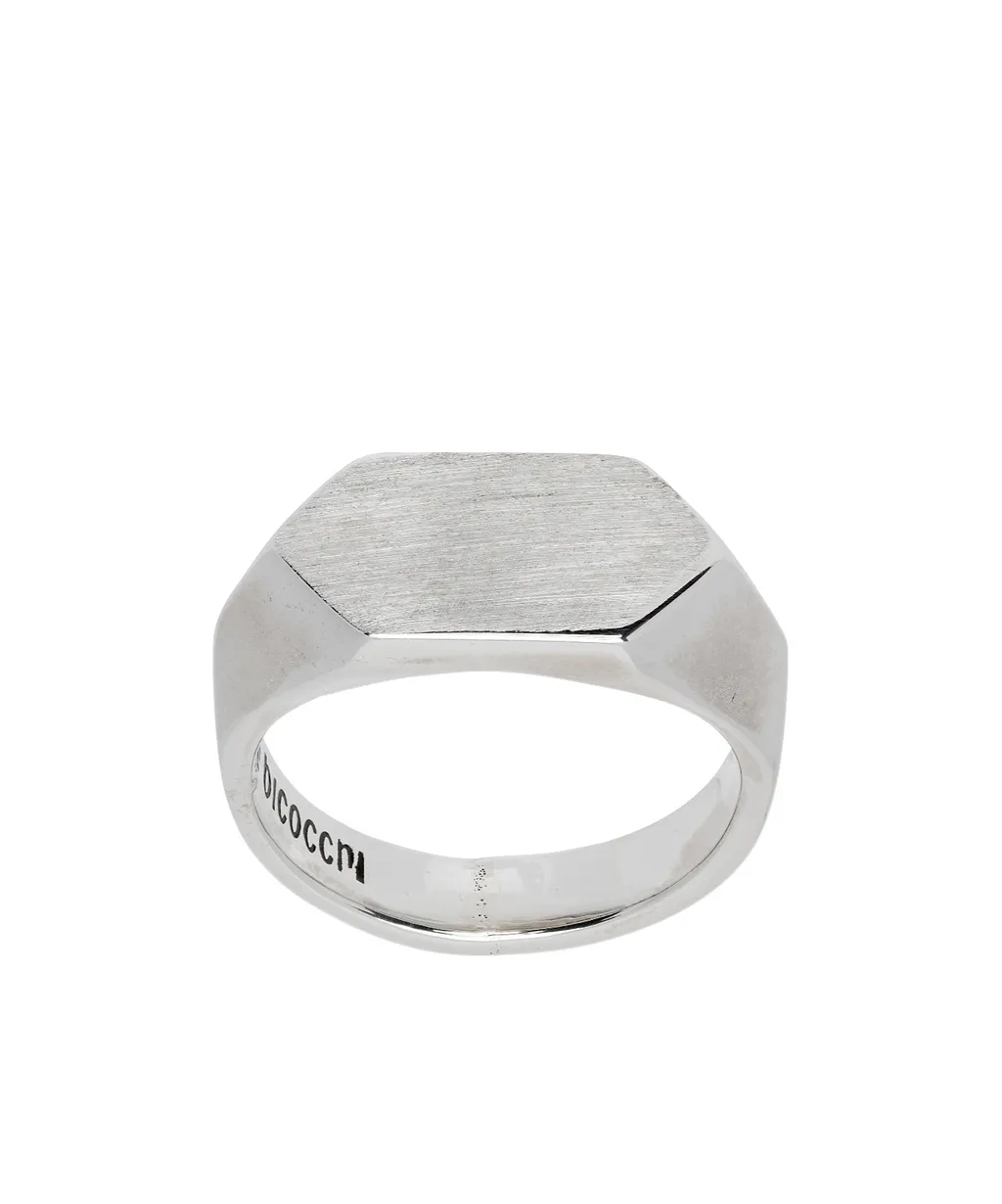 Scratched Seal Ring