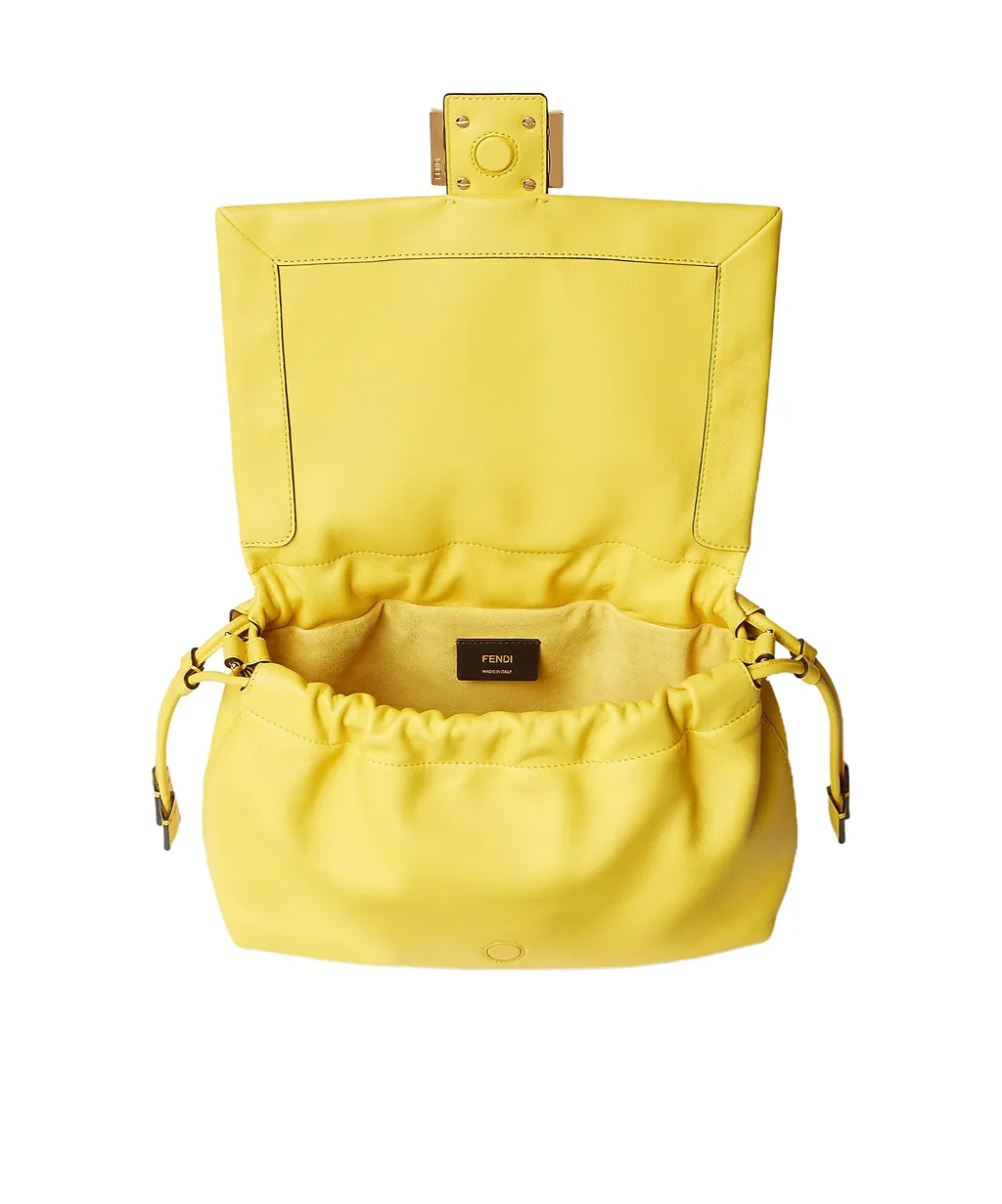 Medium Mamma Baguette Shoulder Bag