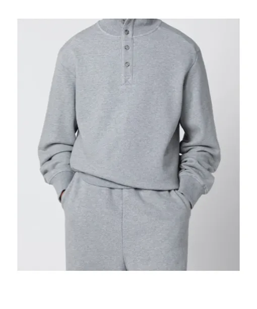 Long-Sleeved Knitwear