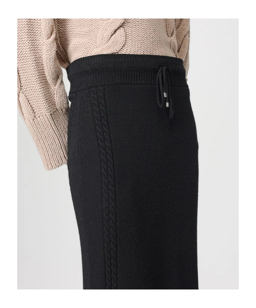 Elastic Waist Skirt