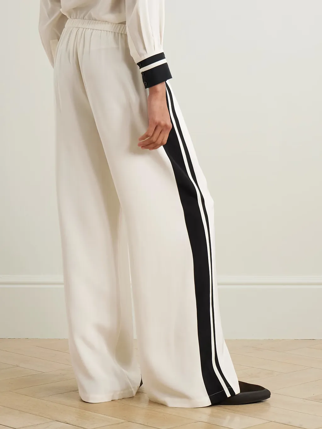 Striped Wide-Leg Casual Pants