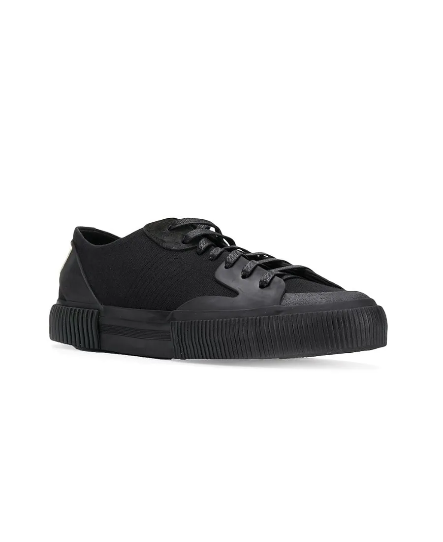 Low-Cut Casual Sneakers
