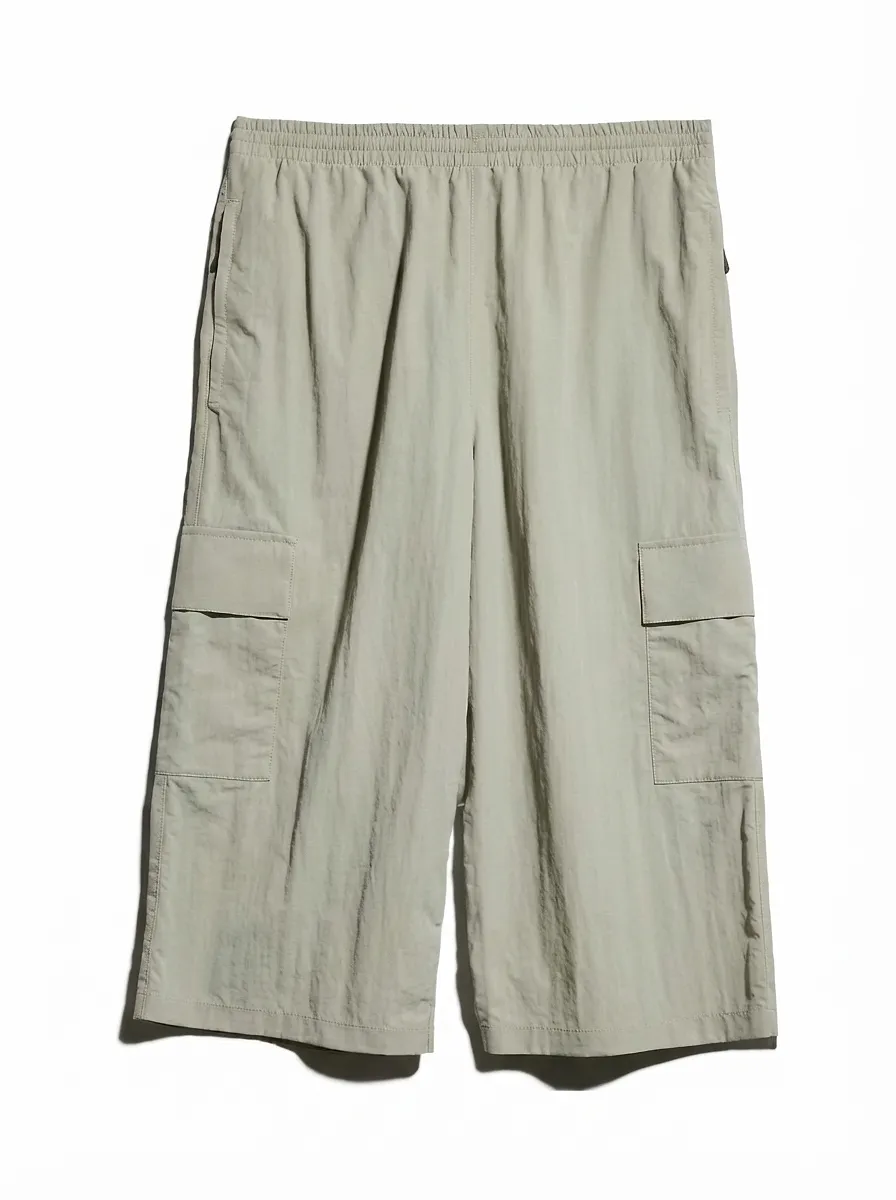 Nylon Cargo Pants With Wrinkle Effect