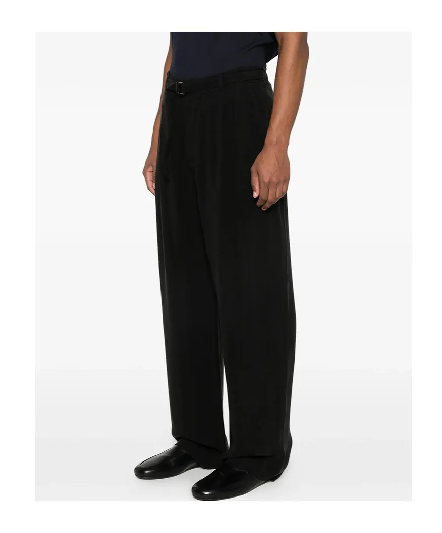 Pleated Wide-Leg Trousers With A Belt