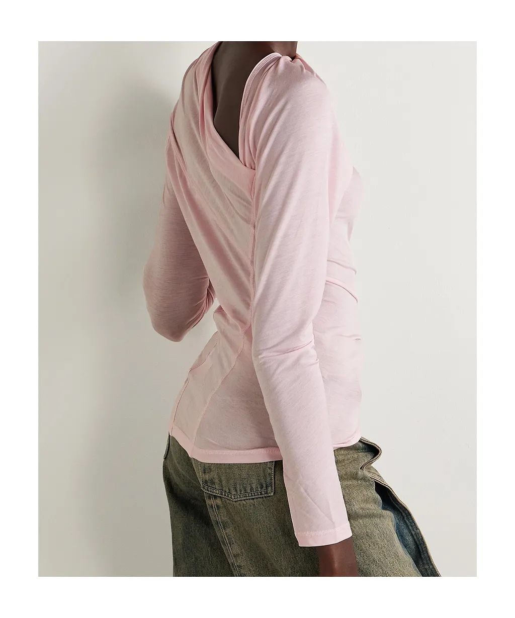 Long-Sleeved Tops