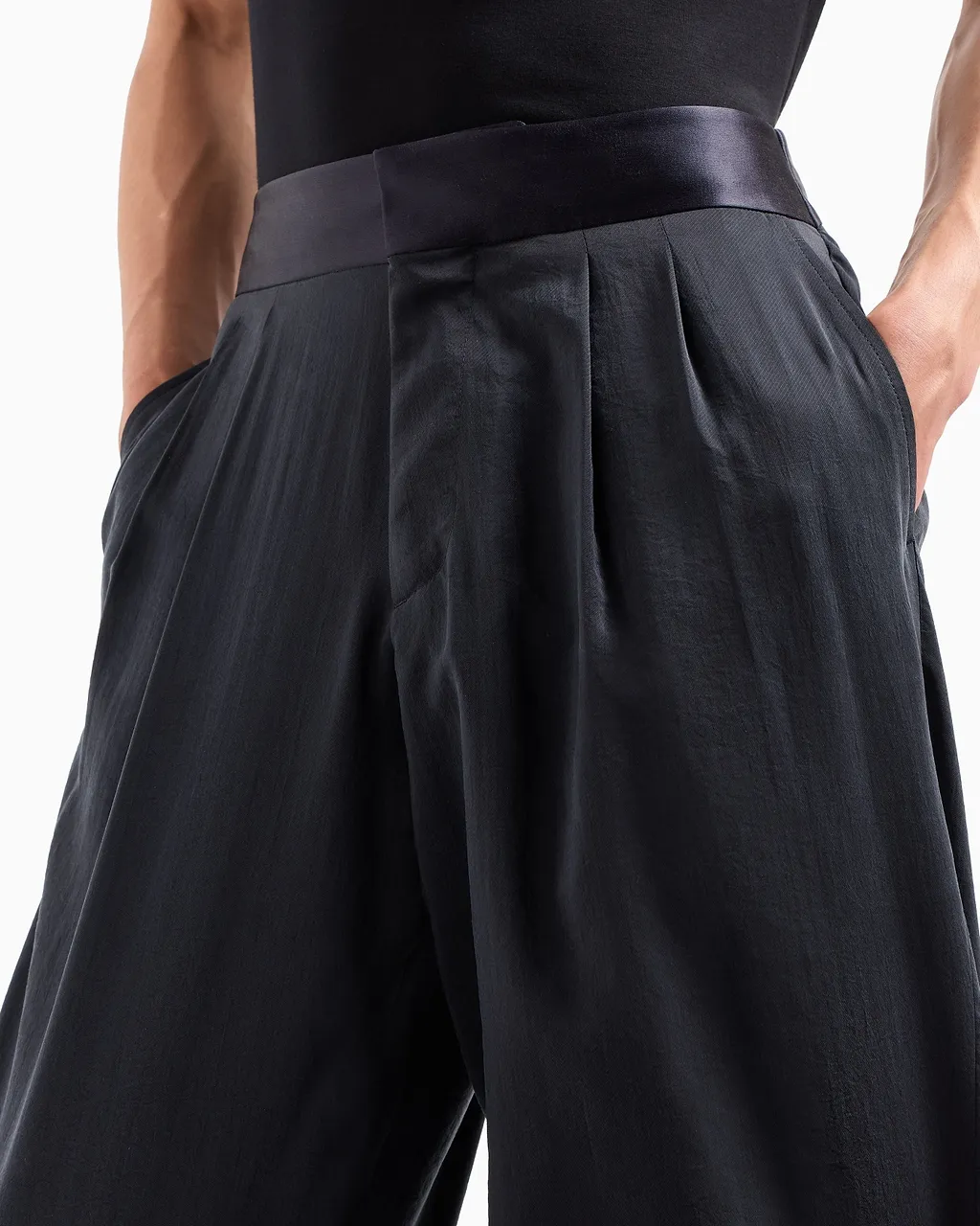 Tapered Trousers