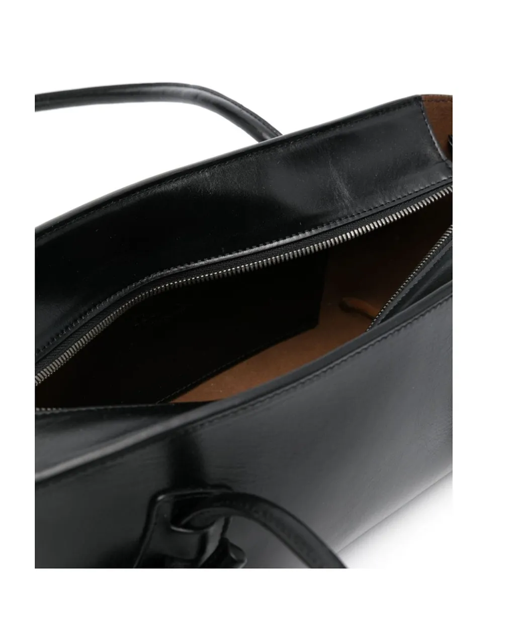 Fleca Shoulder Bag