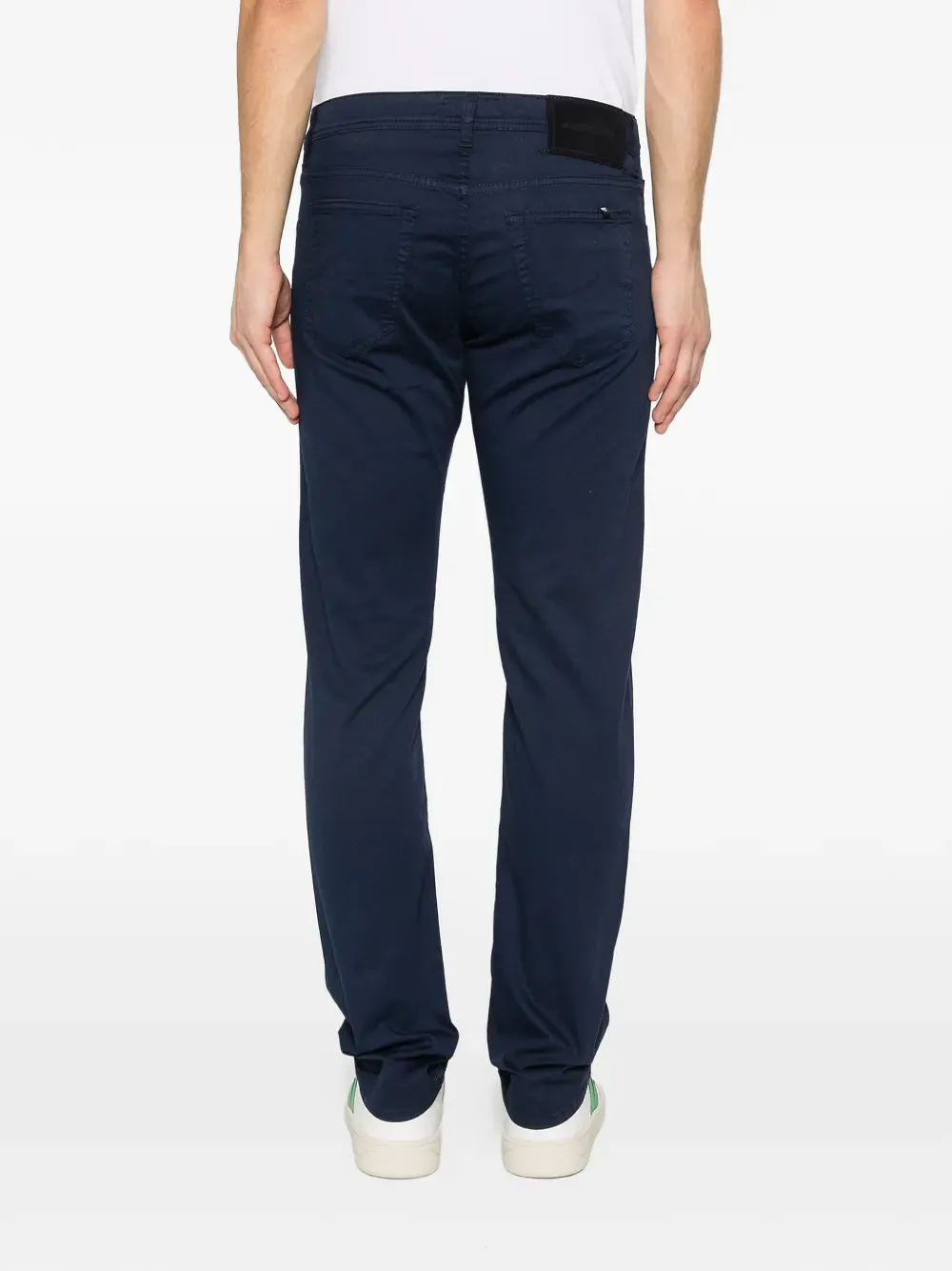 Buttoned Jeans