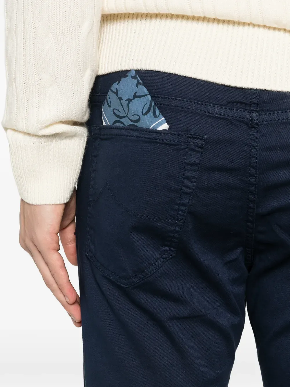 Buttoned Jeans