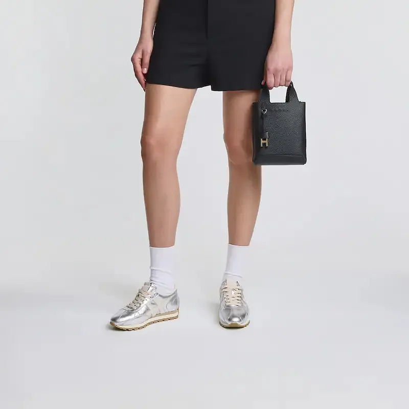 Hogan Logo Detail Low-Top Sneakers