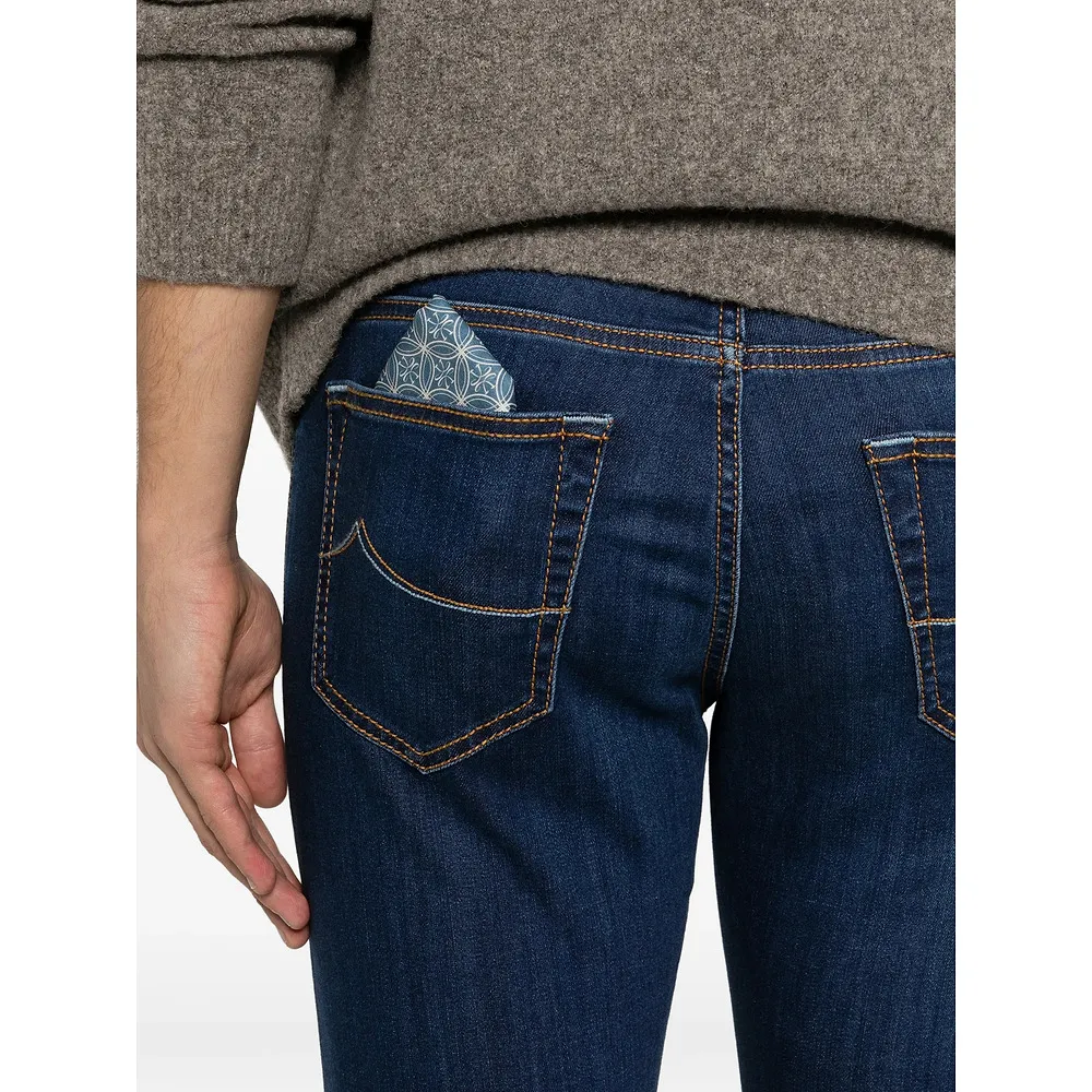 Nick Faded Jeans