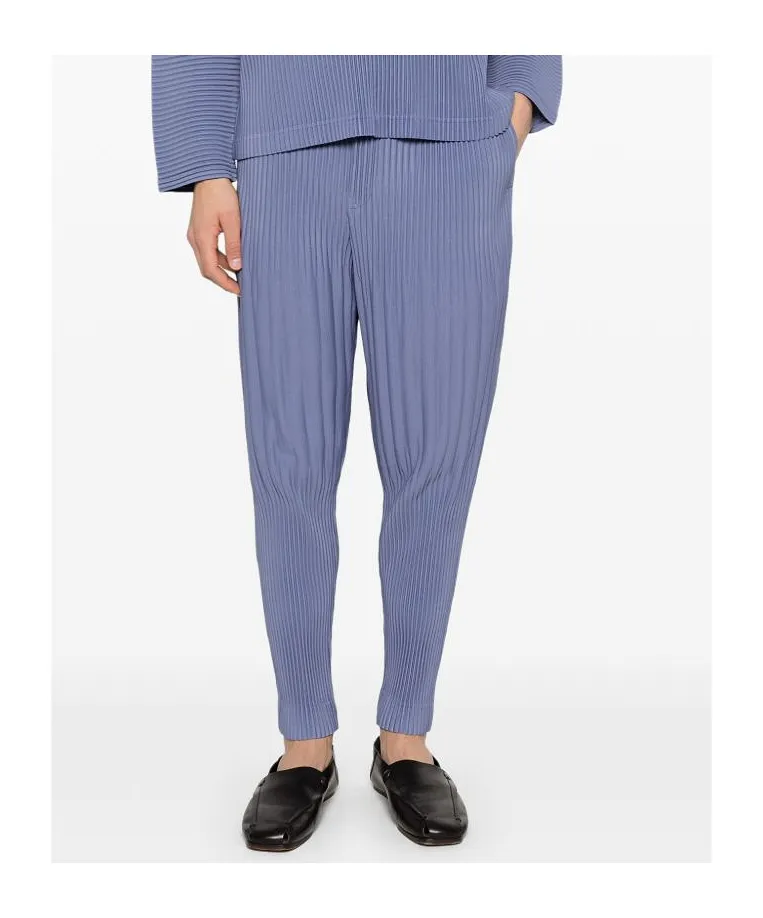 Pleated Tapared Trousers