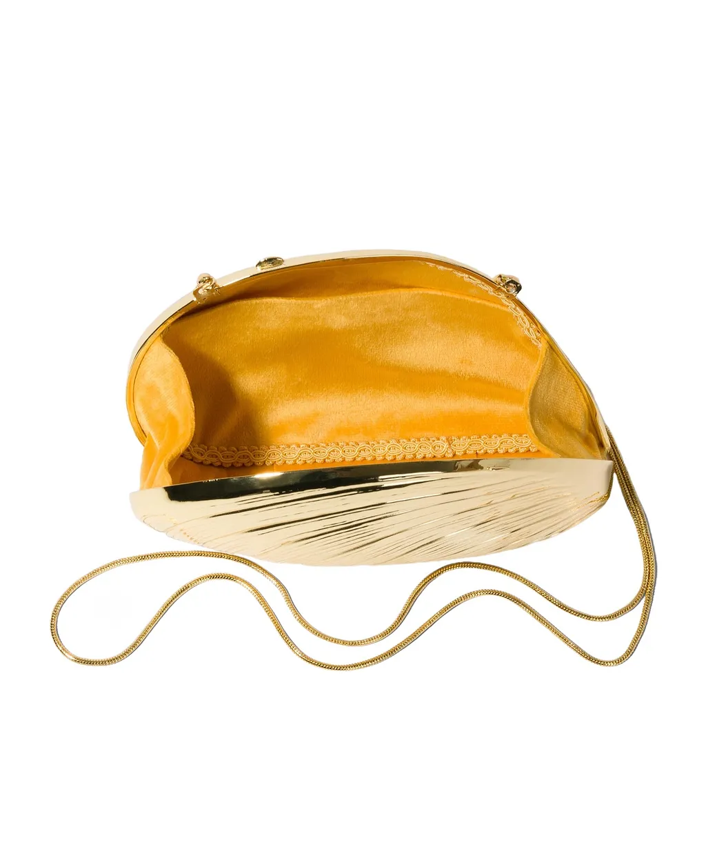 Bridget Shell-Shapped Clutch