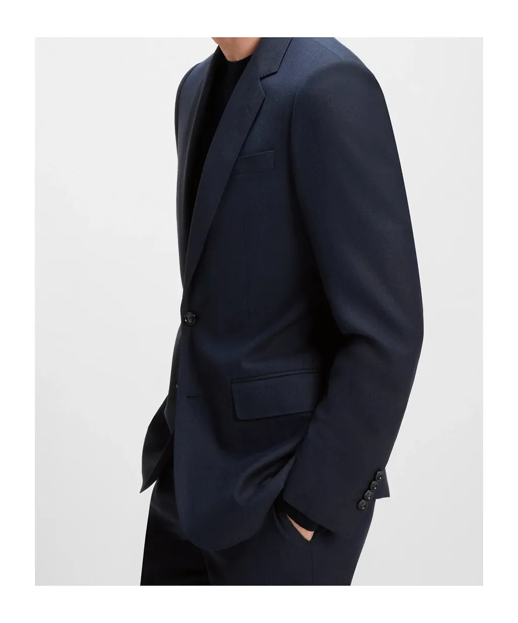 Long-Sleeved Suit