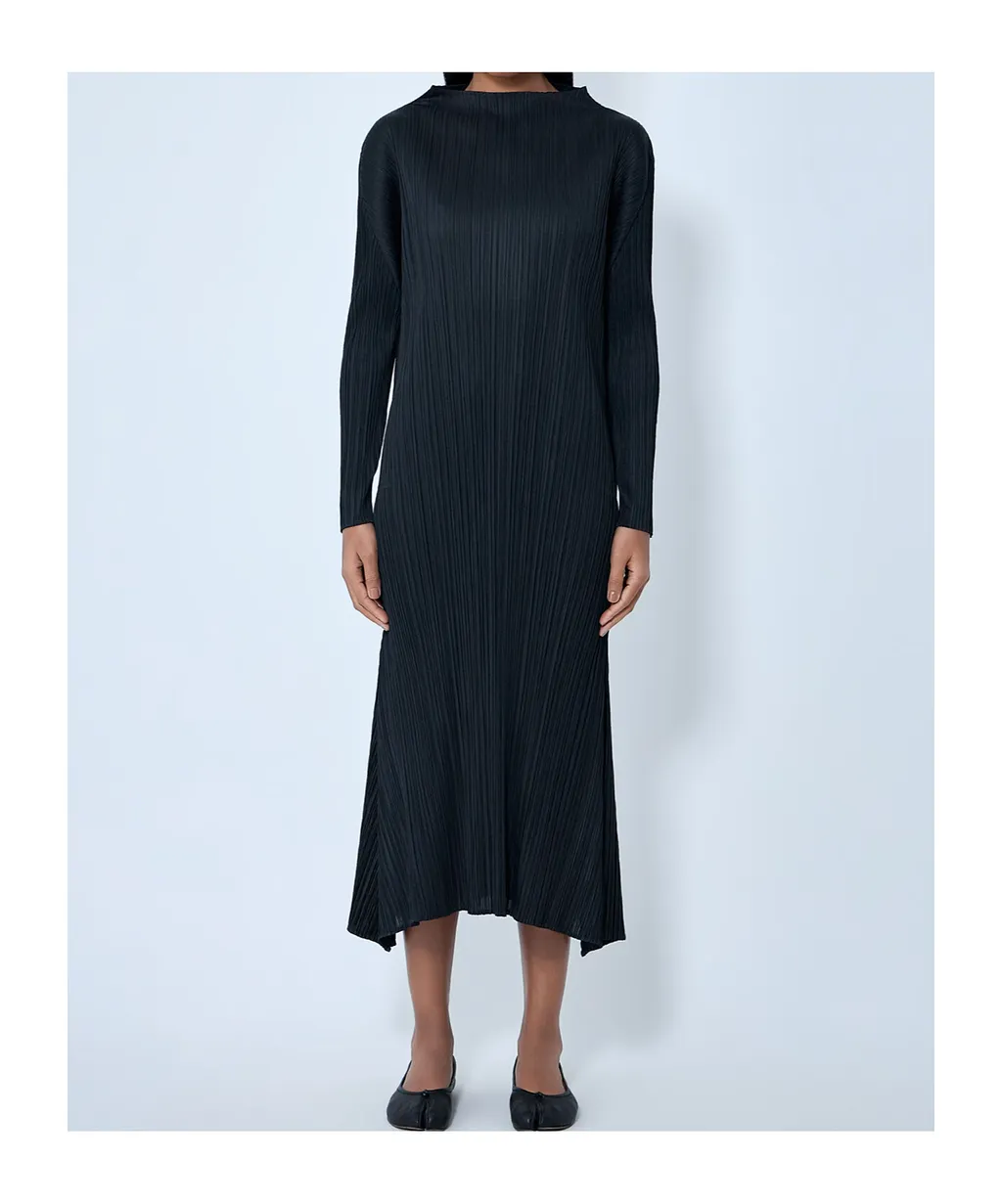 Ole! High-Neck A-Line Midi Dress