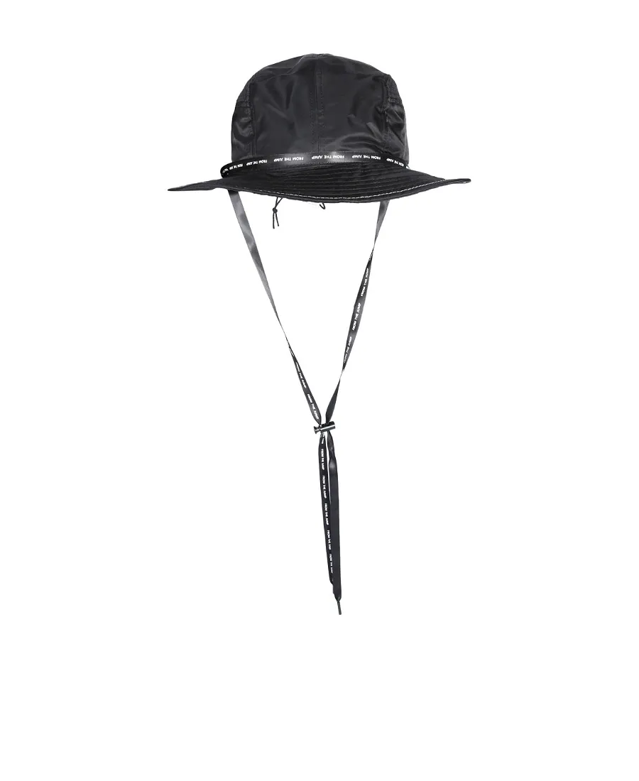 Logo Hat