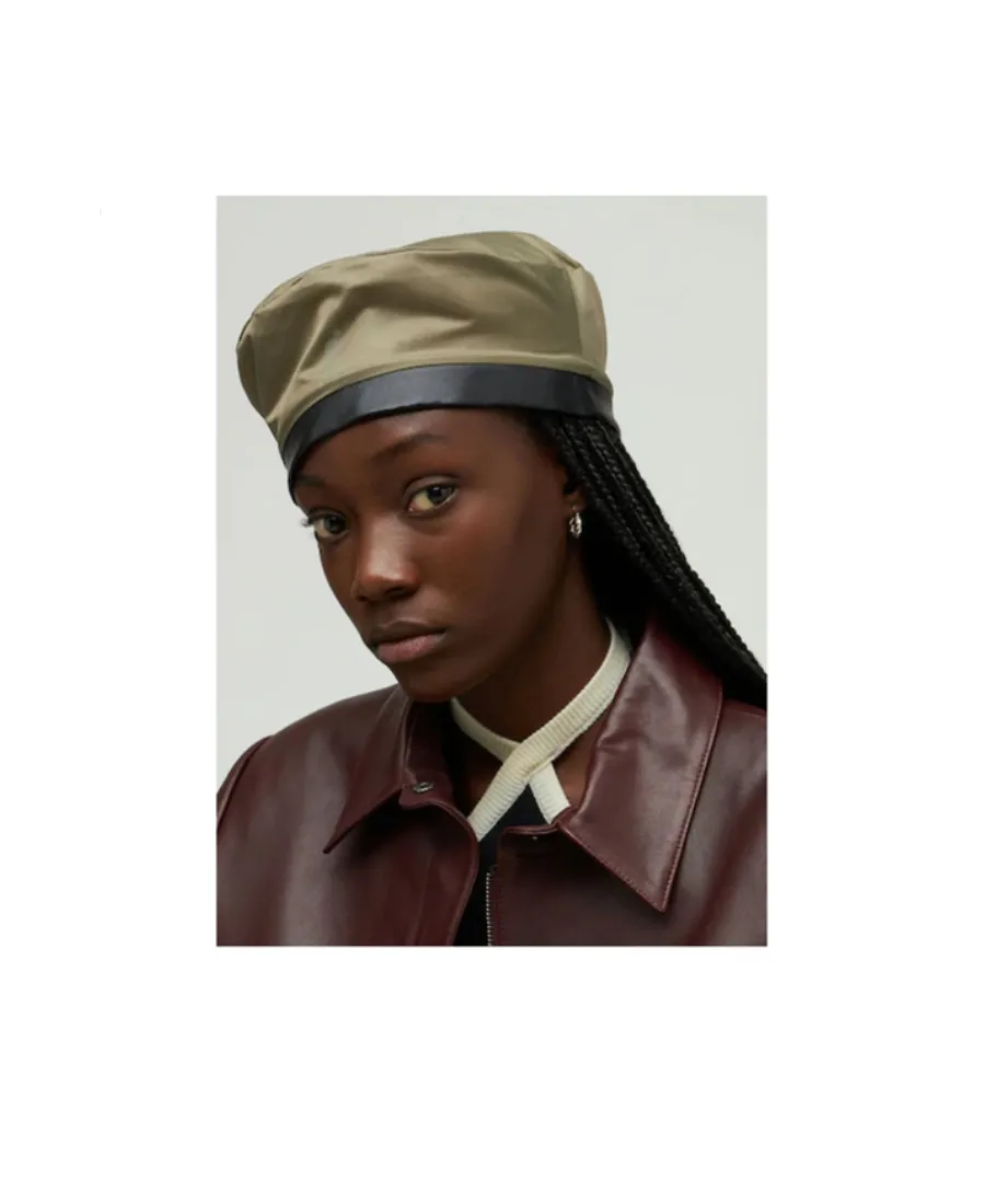 Tech Plush Double-Sided Beret