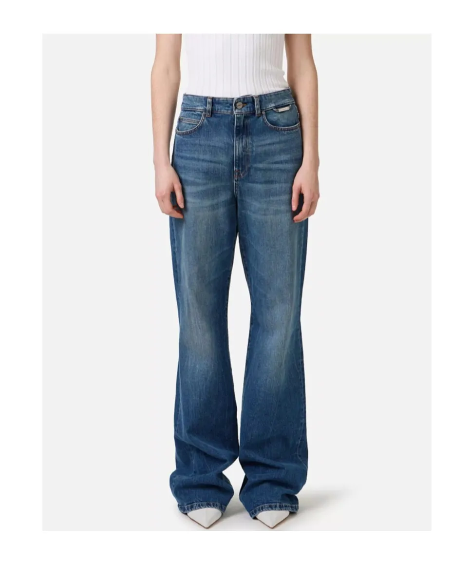 Flared Jeans