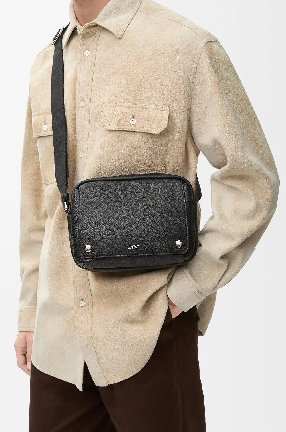 Loewe Medium Pebble Messenger Bag