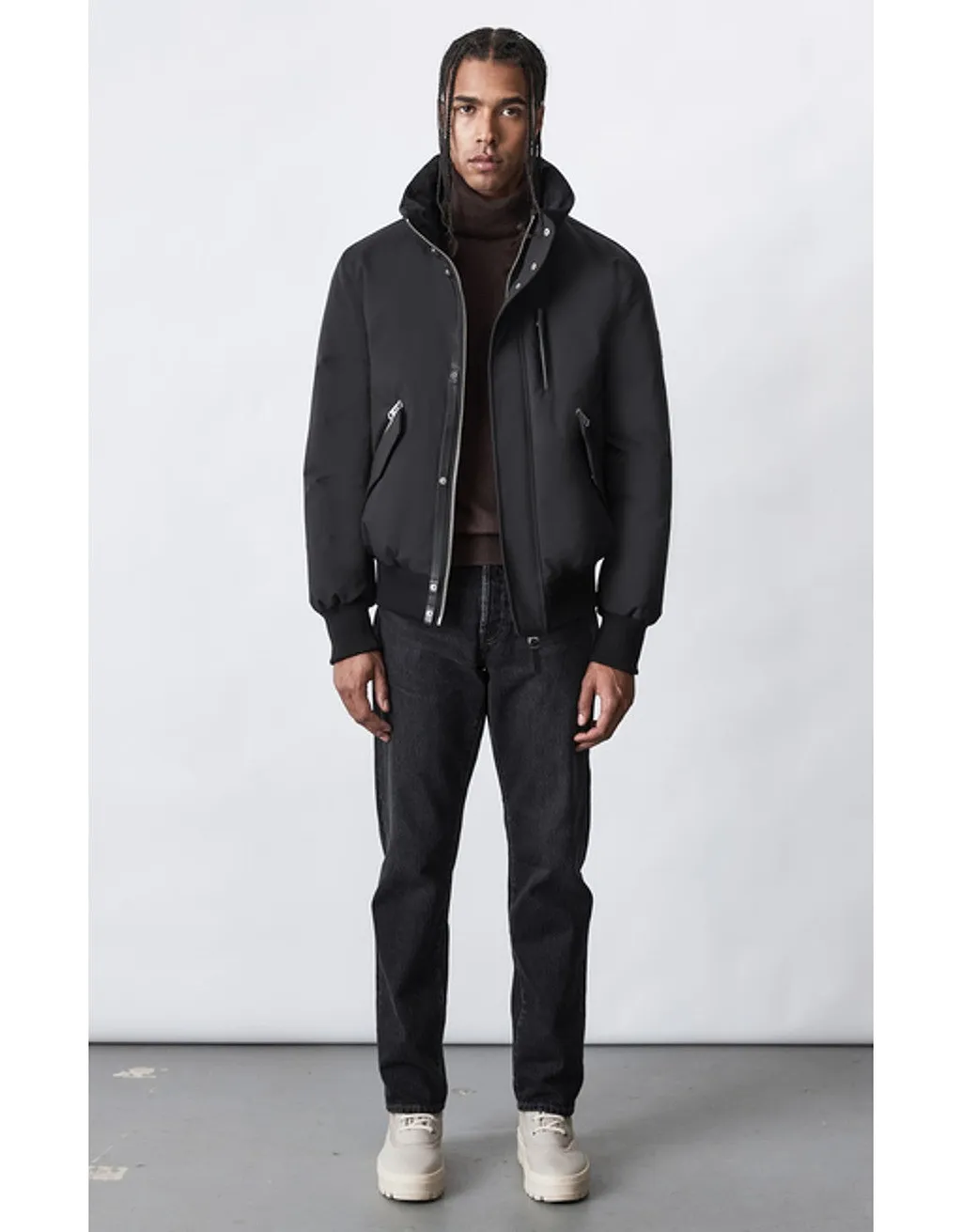 Logo Long-Sleeved Down Jacket