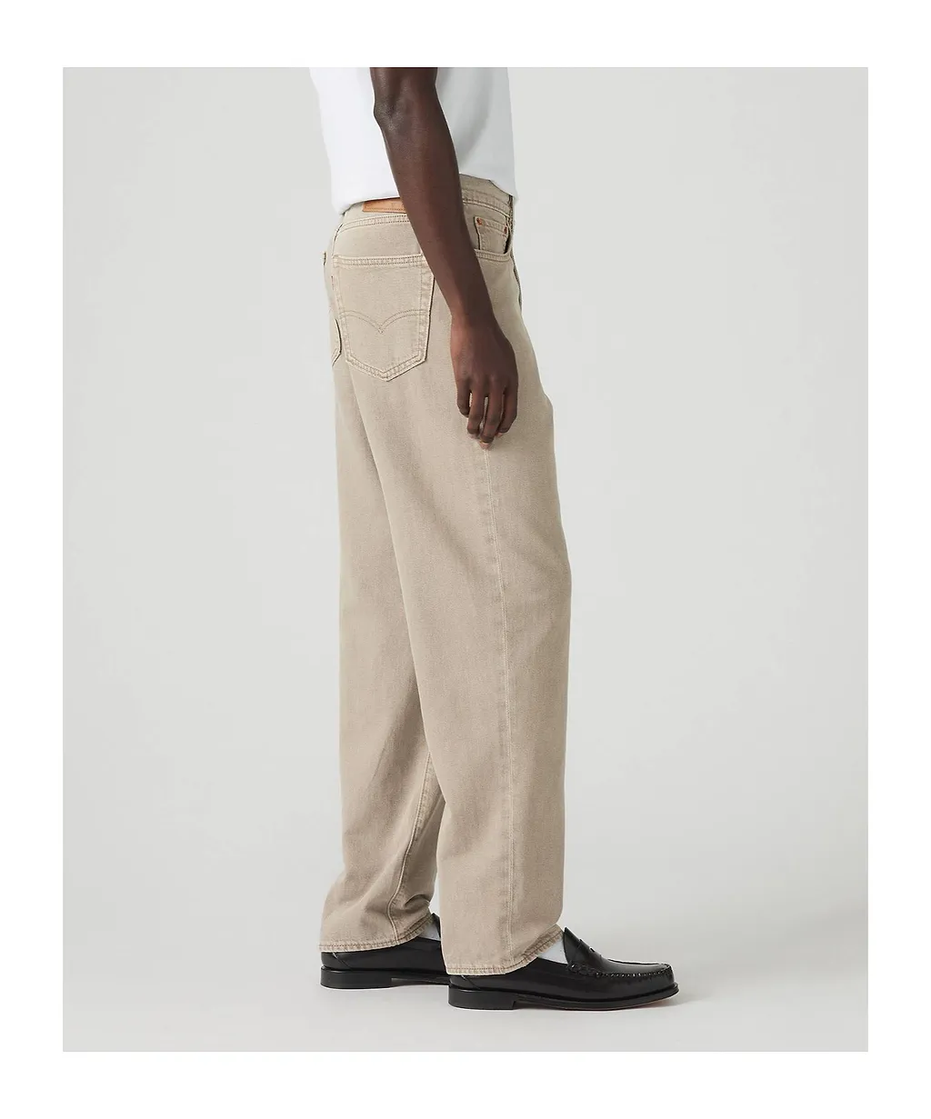 Levi's Logo Patch Straight Leg Jeans