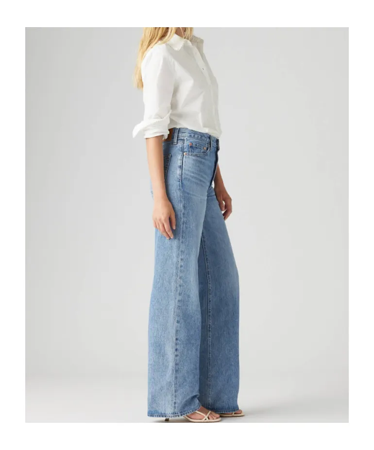 Levi's Wide Leg Jeans