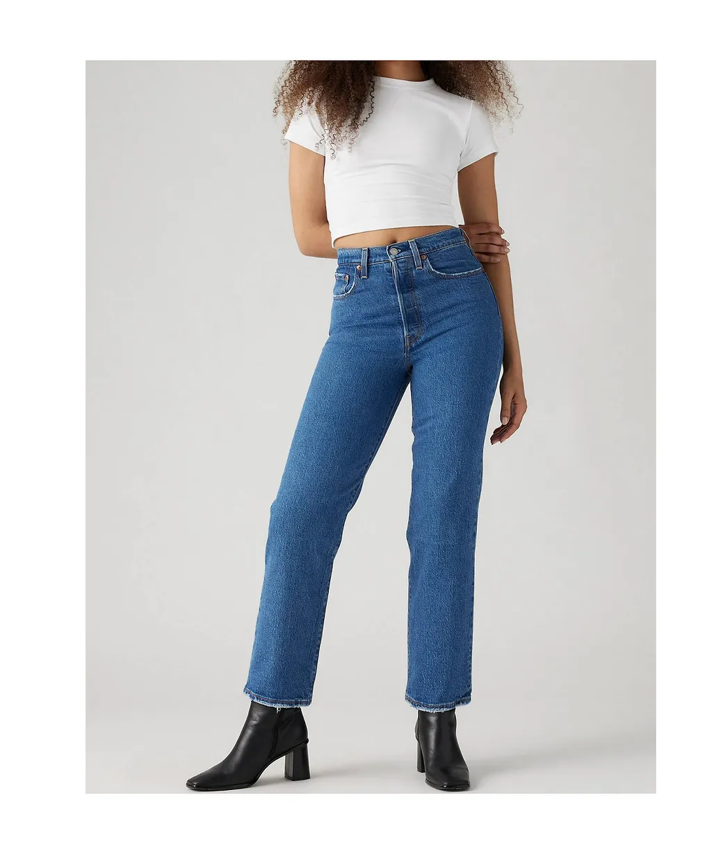 Levi's Ribcage Straight Ankle Jeans