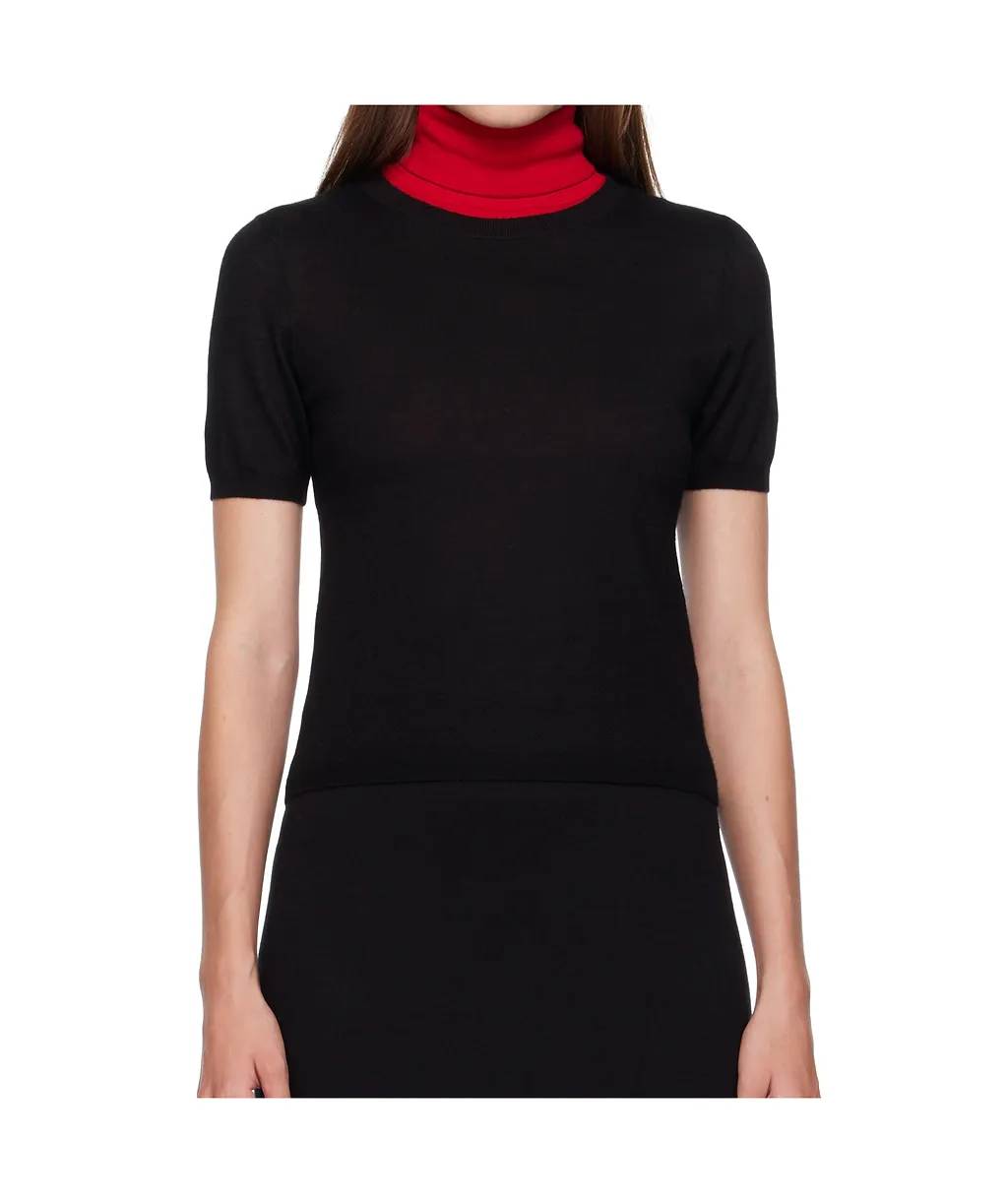 Delila T-Shirt