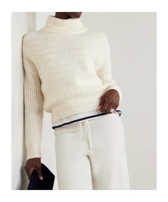 Turtleneck Long-Sleeves Sweater