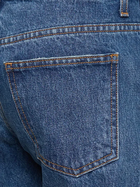 Straight Jeans