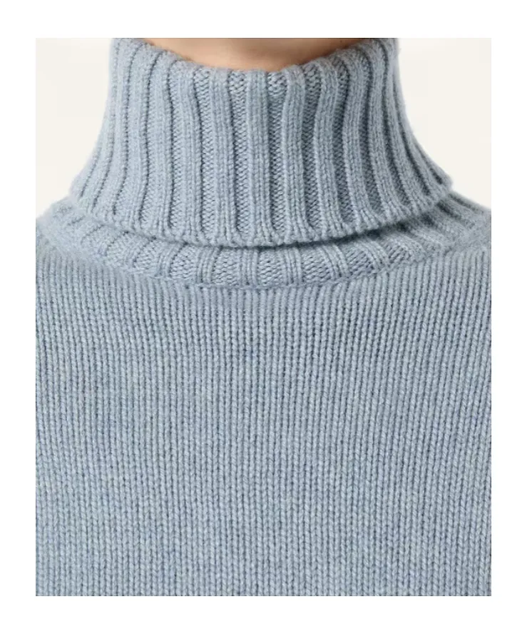 Parksville Turtleneck