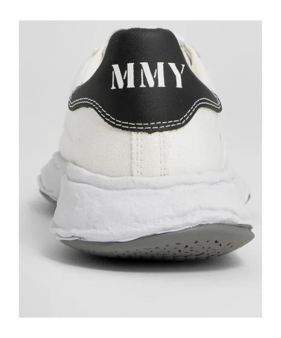 Maison Mihara Yasuhiro Low-Top Laced Sneakers