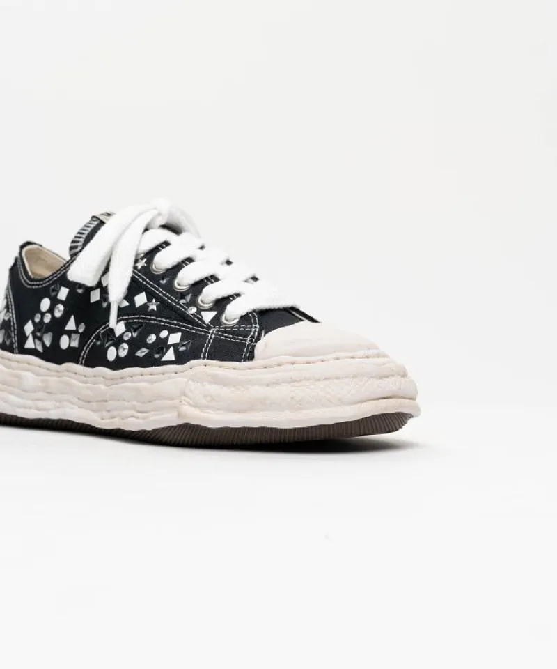 Maison Mihara Yasuhiro Peterson 23 Embellished Low-Top Sneakers
