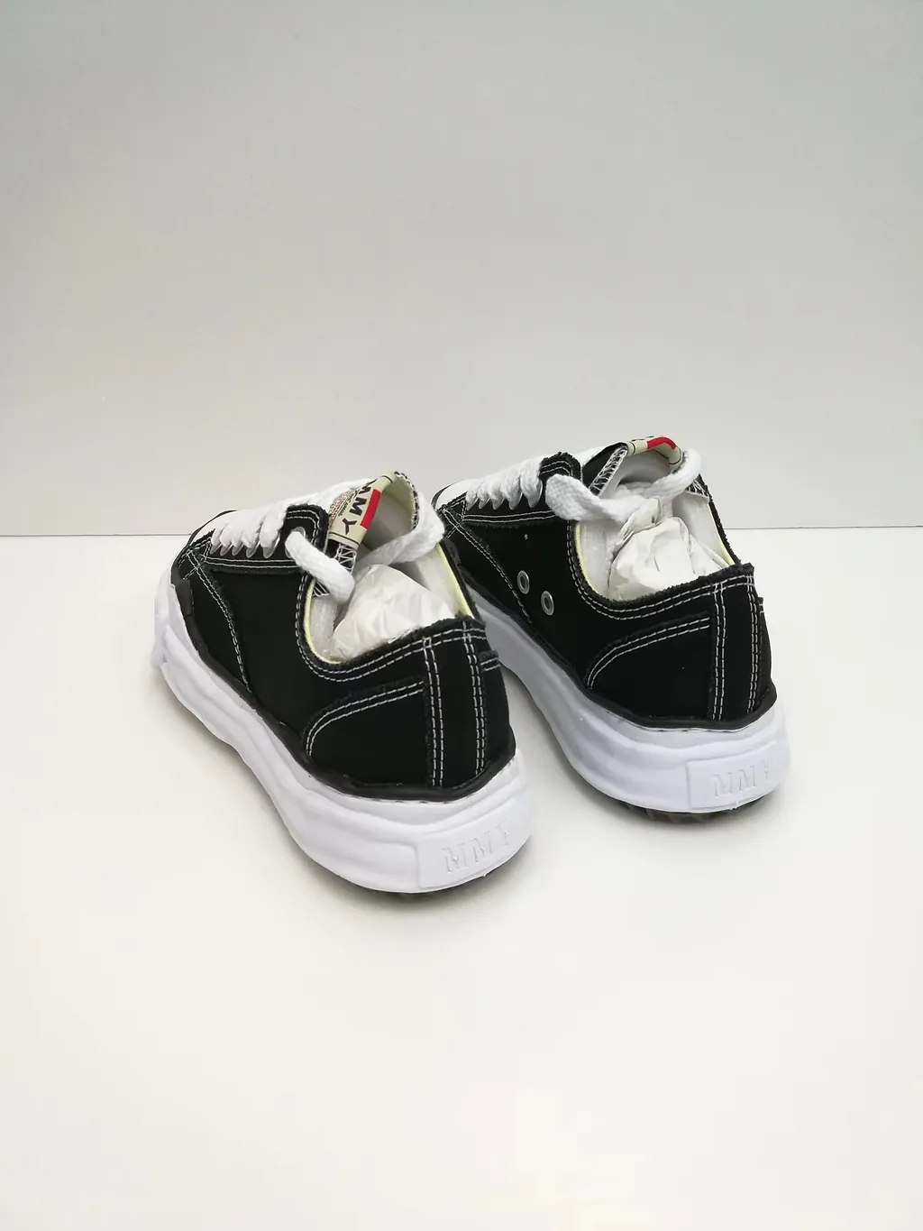 Maison Mihara Yasuhiro Peterson Canvas Low-Top Sneakers