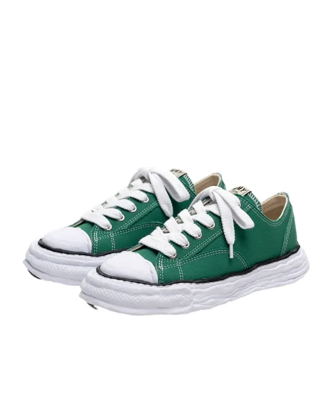 Maison Mihara Yasuhiro Round-Toe Lace-Up Sneakers