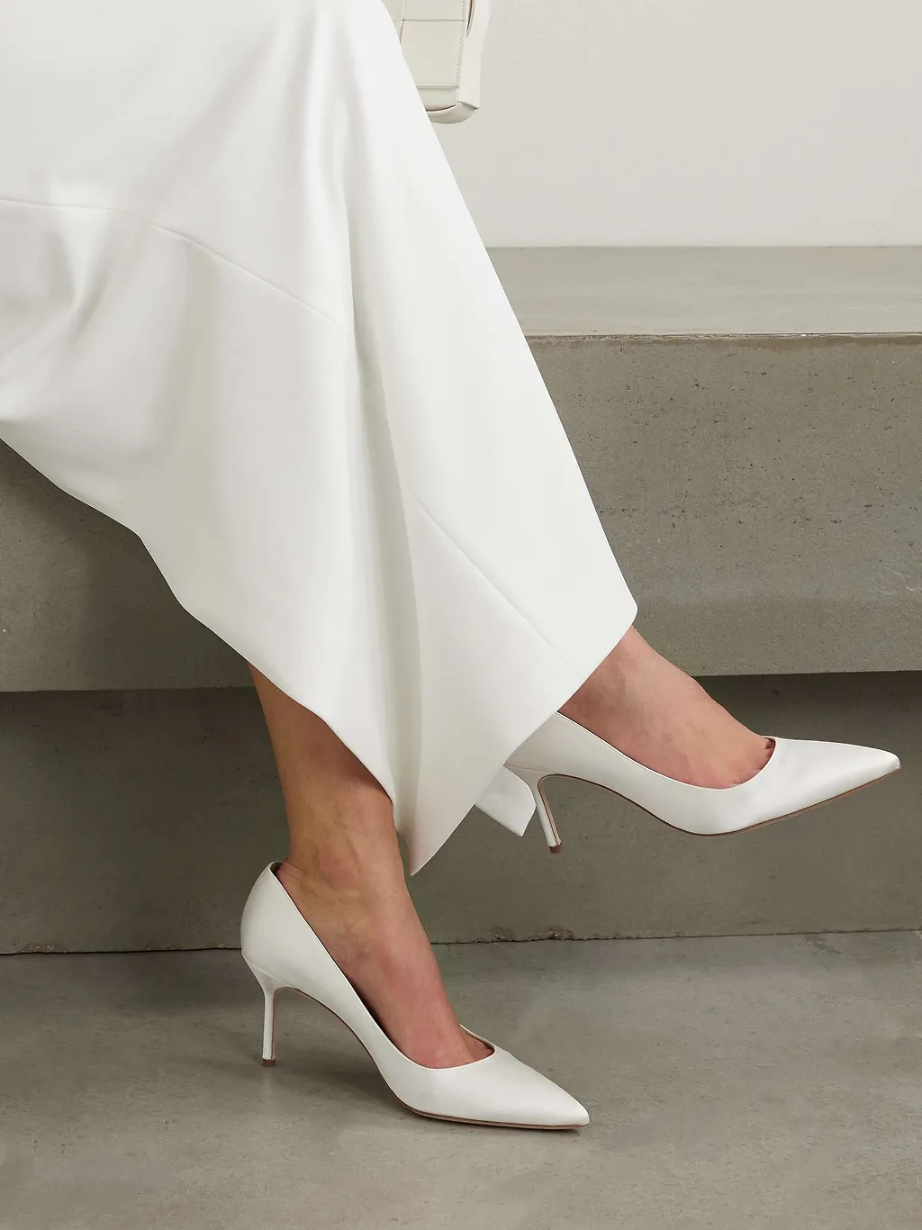 Cusp High-Heeled Shoes