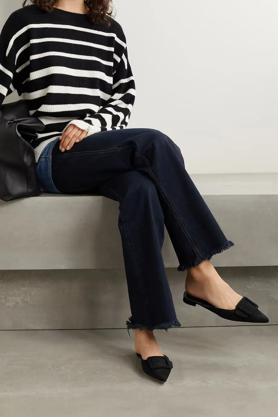 Maysale Buckle Pointed Muller Shoes