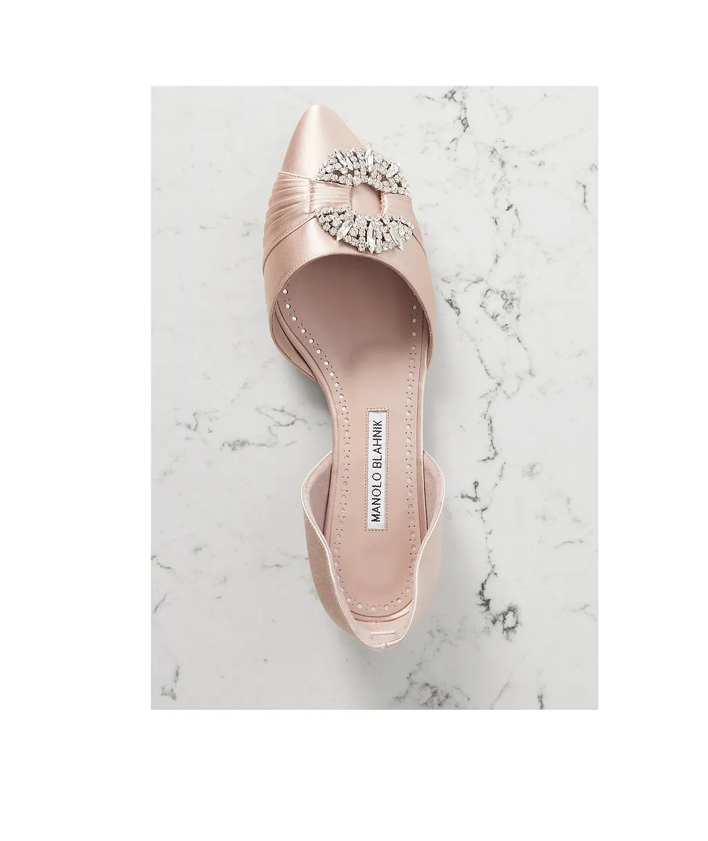 Pointed Flat Shoes