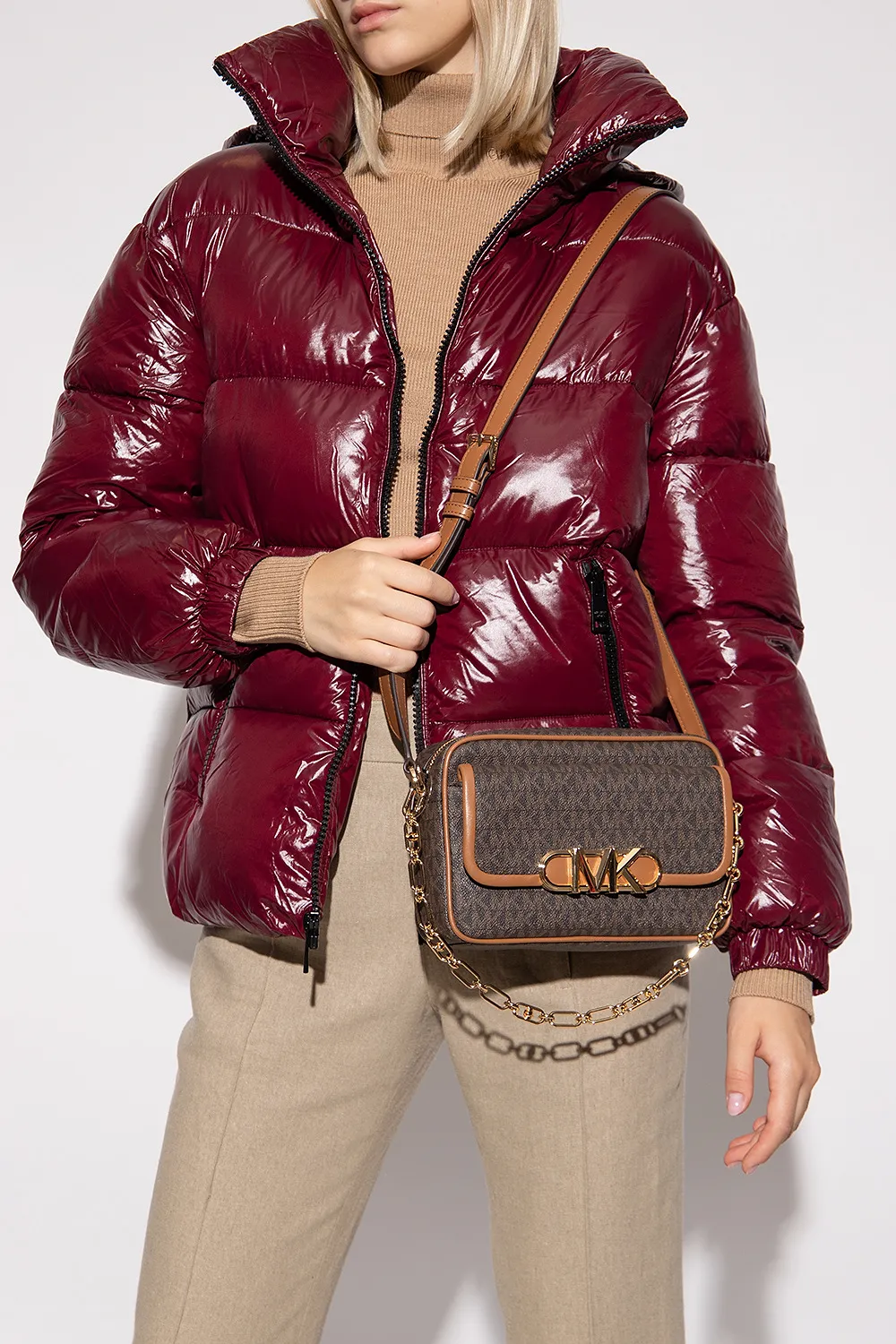 Michael Michael Kors Parker Logo Plaque Medium Crossbody Bag