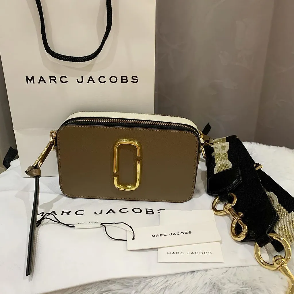 Marc Jacobs Logo Strap Snapshot Camera Bag