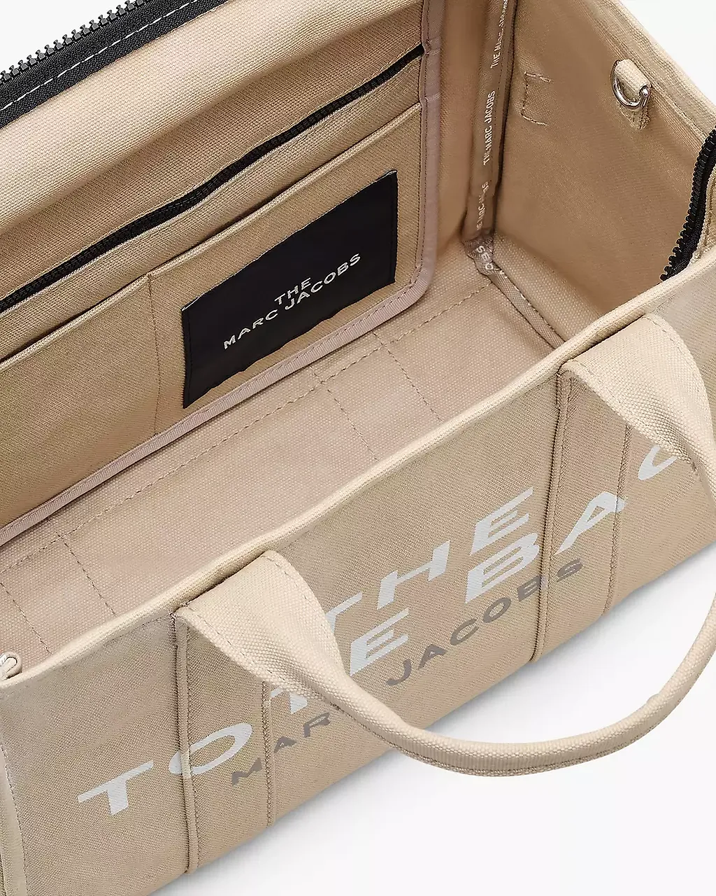Marc Jacobs The Medium Tote Bag