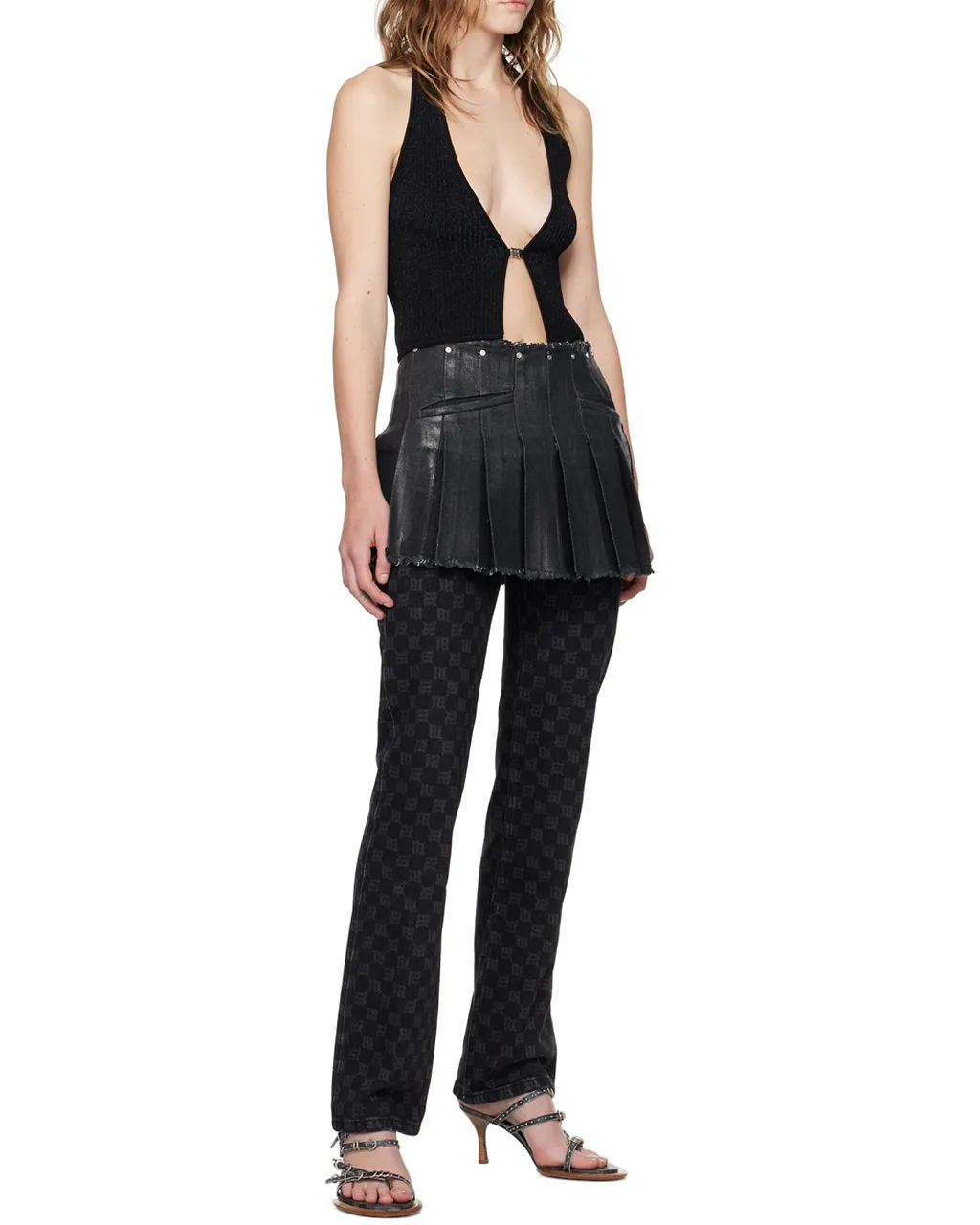 Fully Fashioned Ribbed Collar Vest