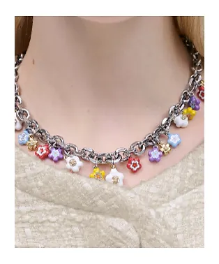 Marc Jacobs The Wild Daisy Necklace