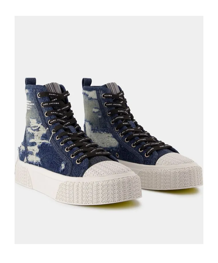 The Sneaker Sneakers