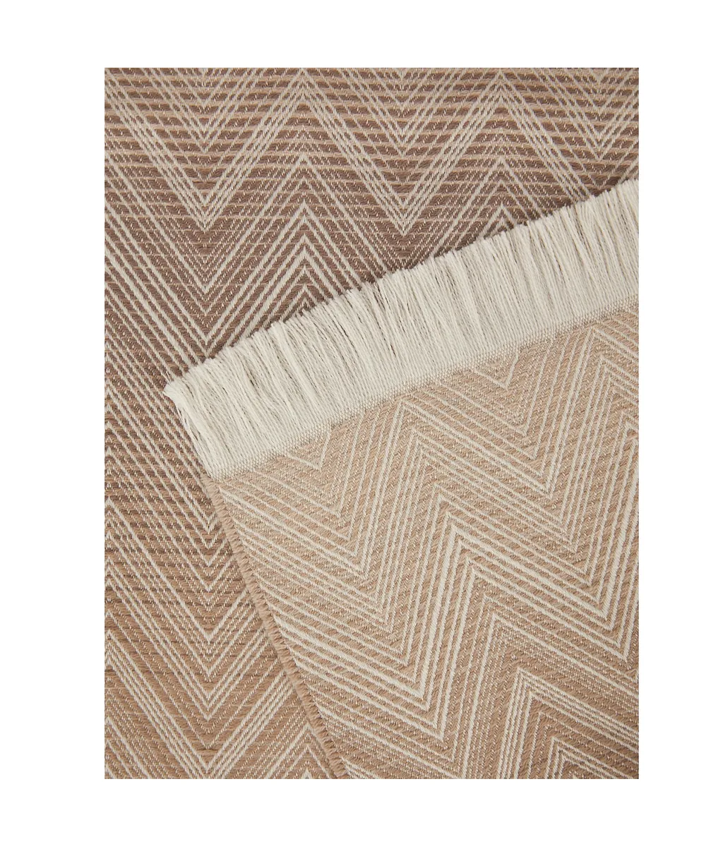 Zig-Zag Woven Blanket