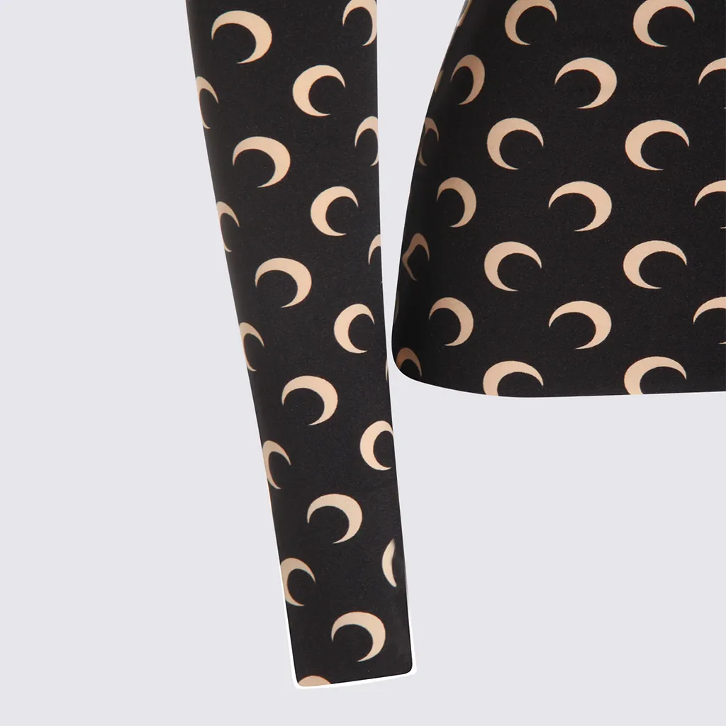 Long-Sleeved Round-Neck T-Shirt