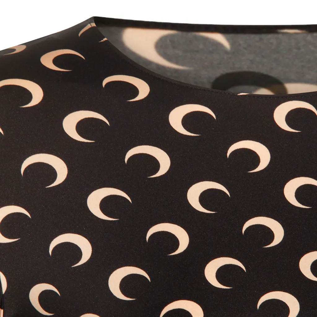 Long-Sleeved Round-Neck T-Shirt