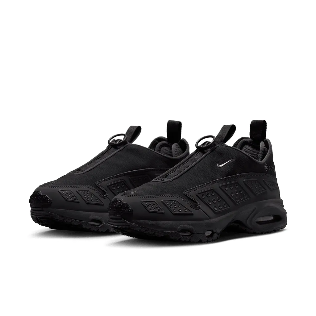 Nike Air Max Sndr Lace-Up Sneakers