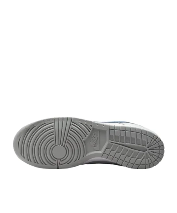 Nike Dunk Low Logo Patch Sneakers