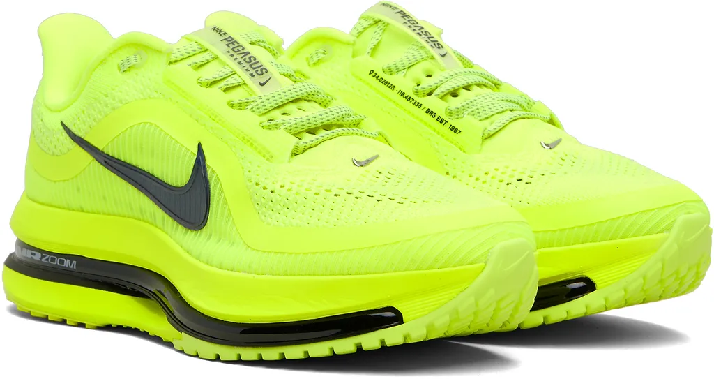 Pegasus Premium Sneakers